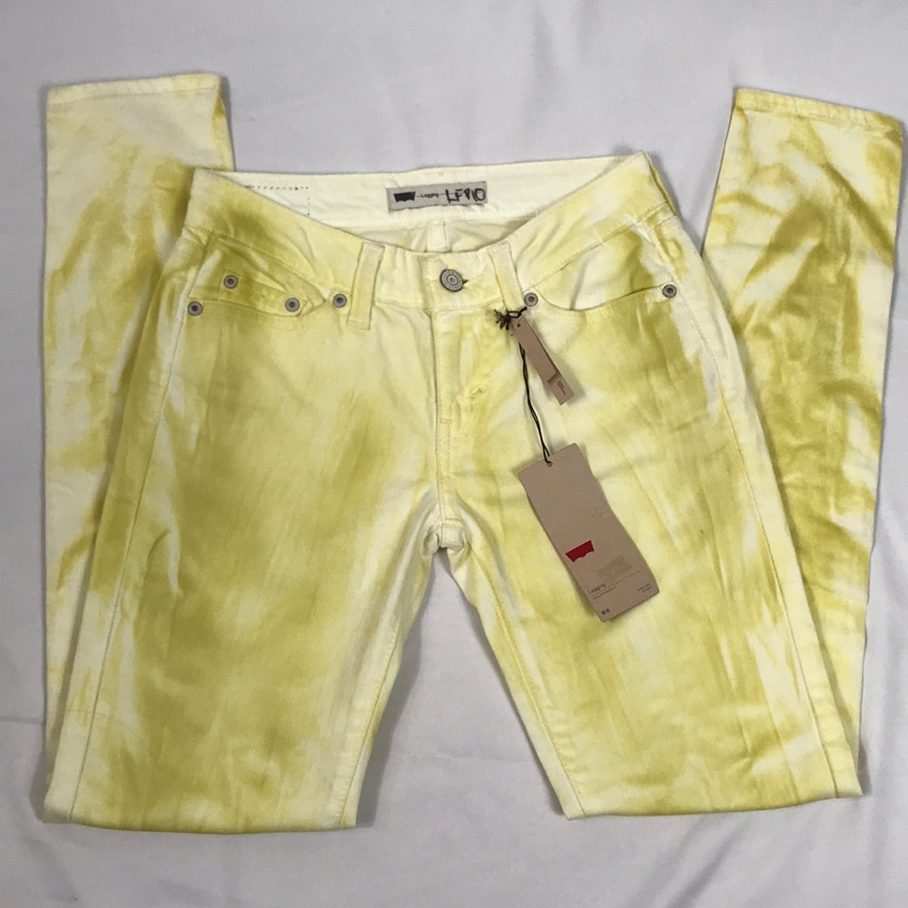 Levi’s 535- yellow tie dye jeggings 25” waist